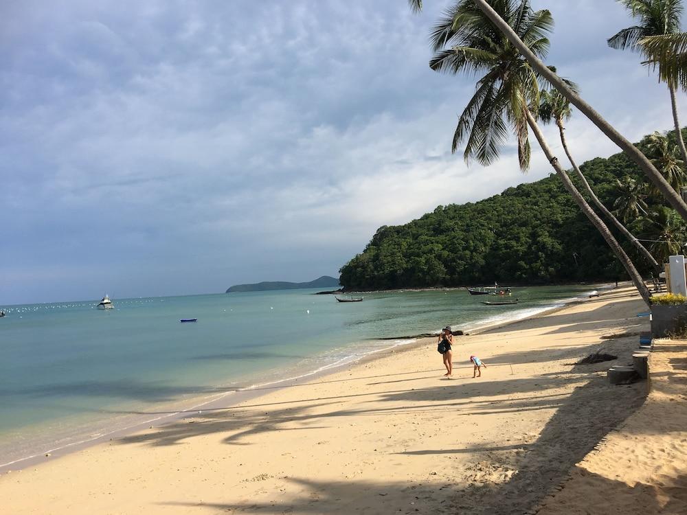 Sansuko Ville Cape Panwa Экстерьер фото